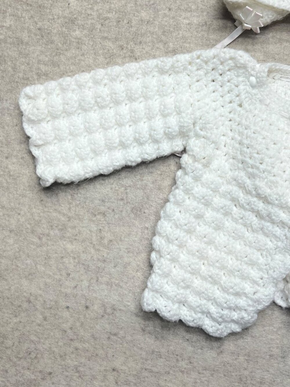 Vintage Handmade White Newborn Knit Cardigan Hat Infant Sweater Bonnet Cap Set - Picture 3 of 5